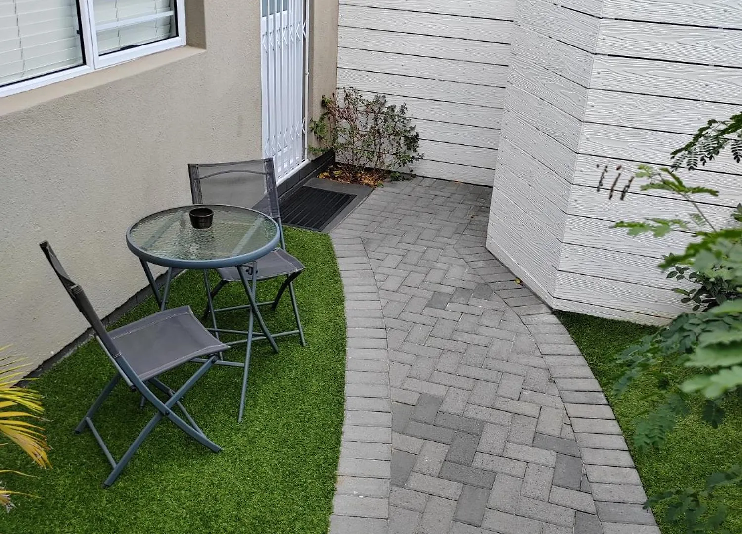 Leafy Retreat Kenridge Trendy Apartment Durbanville 0*,