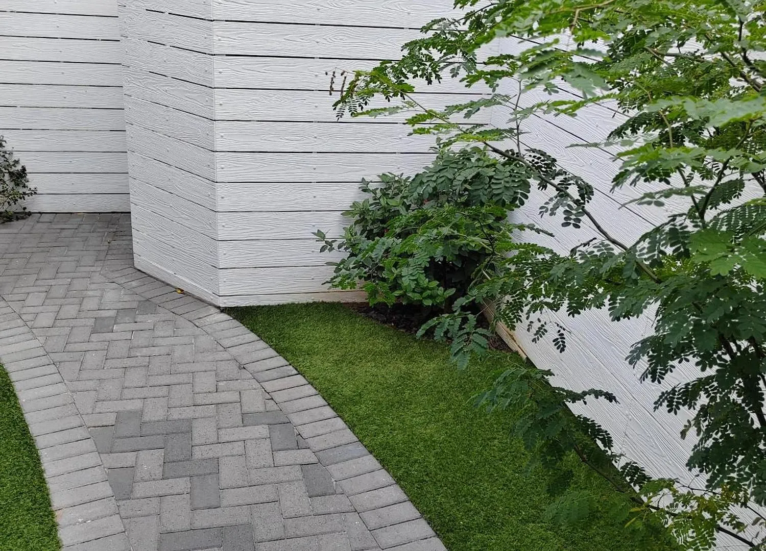 Leafy Retreat Kenridge Trendy Apartment Durbanville